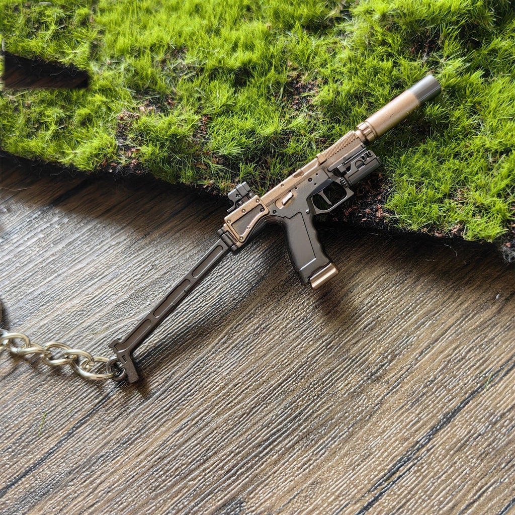 Tiny Re8 USM-AI Gun Model Metal Keychain