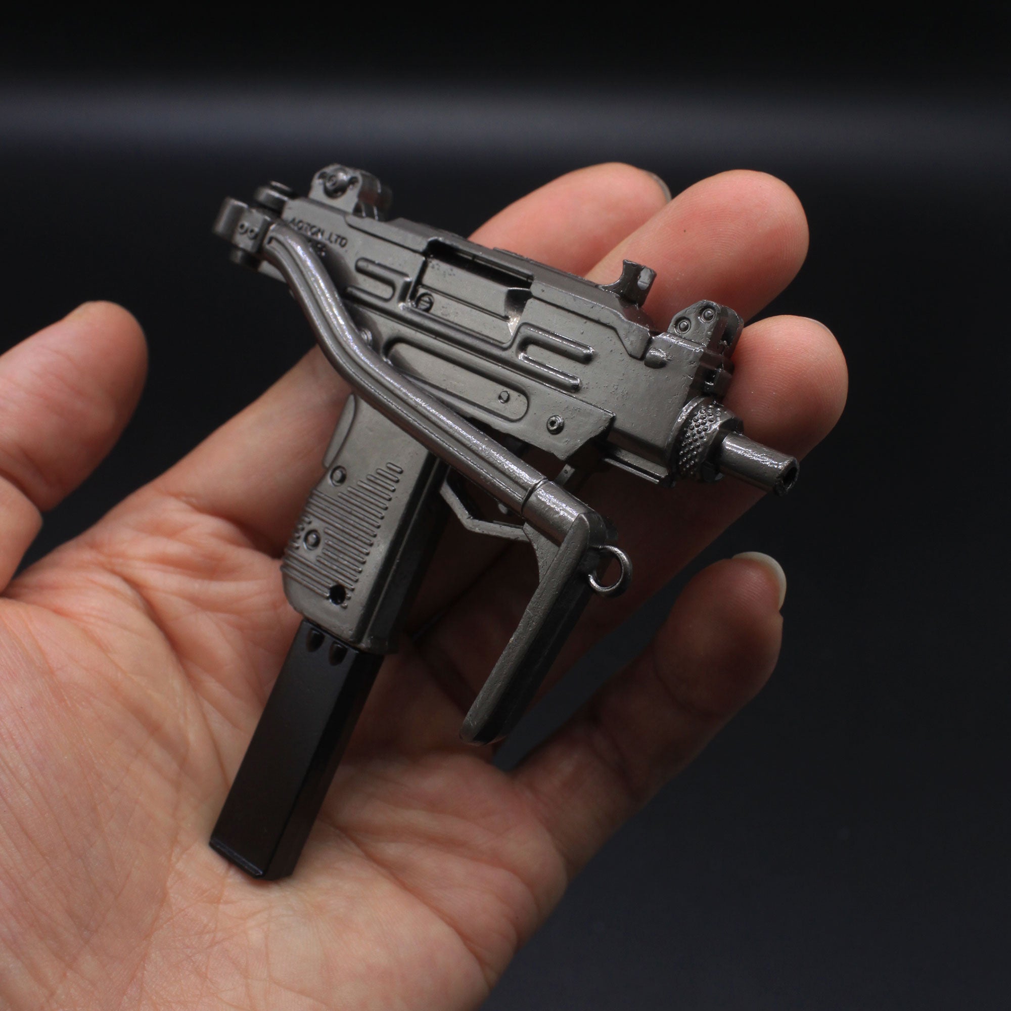 Uzi Submachine Miniature Gun 8CM/3.1"