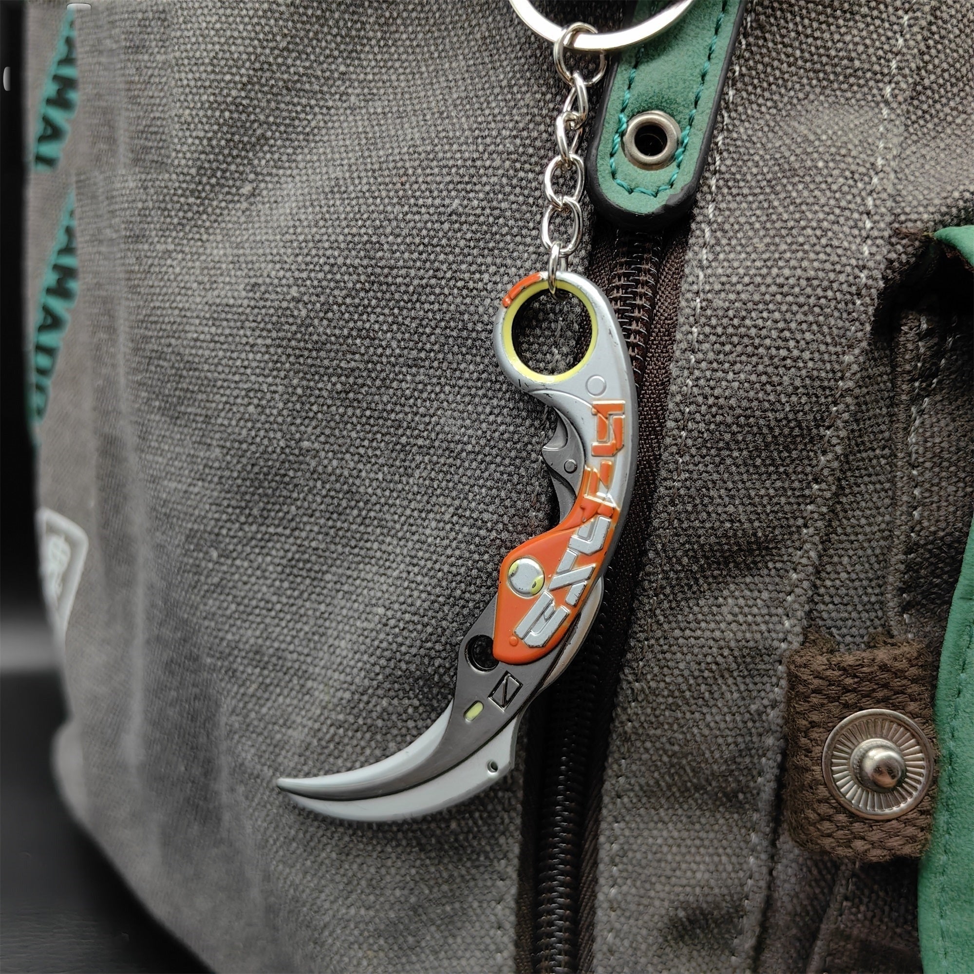 Metal Velocity Karambit Tiny Keychain Pendant