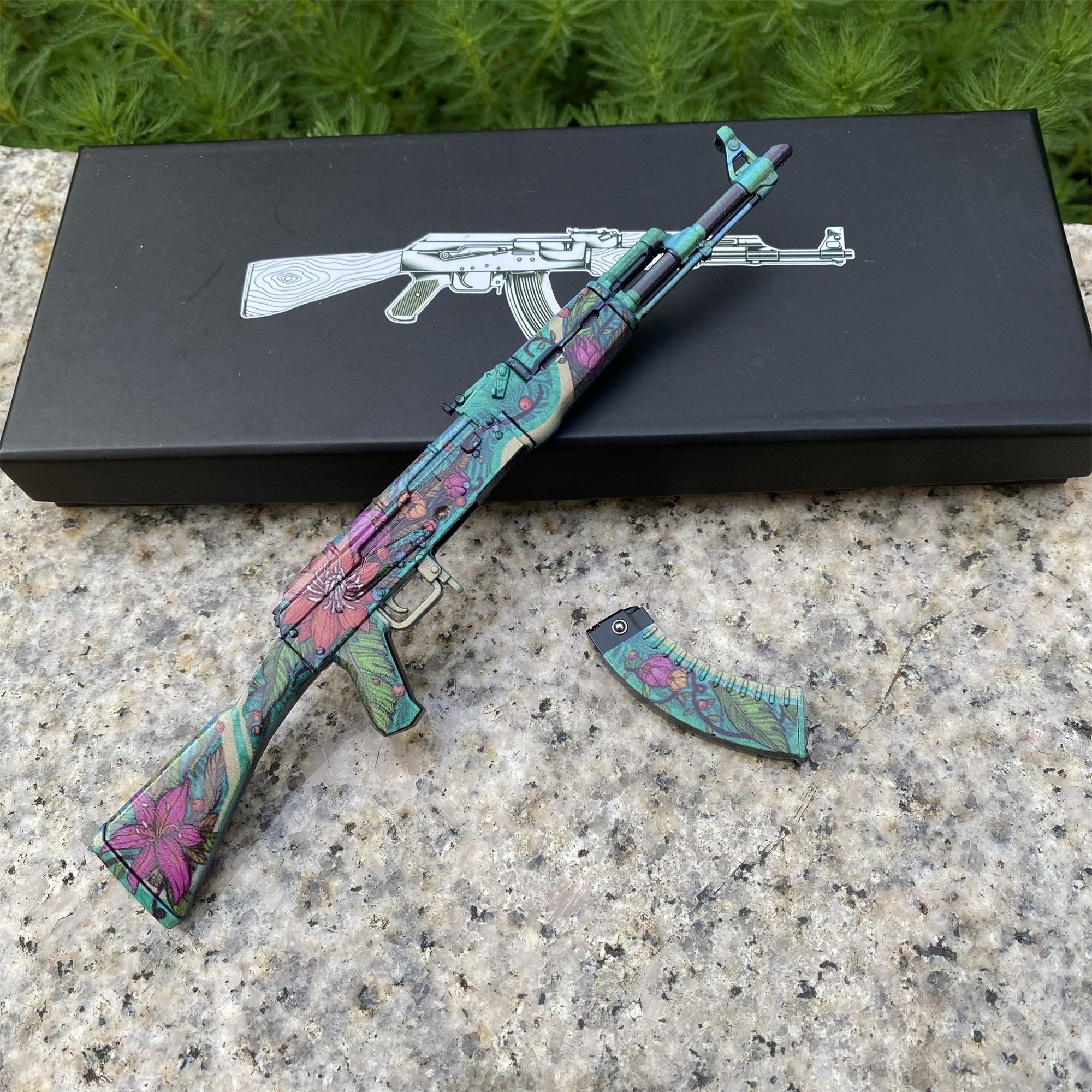 AK47 Wild Lotus Metal Miniature Gun
