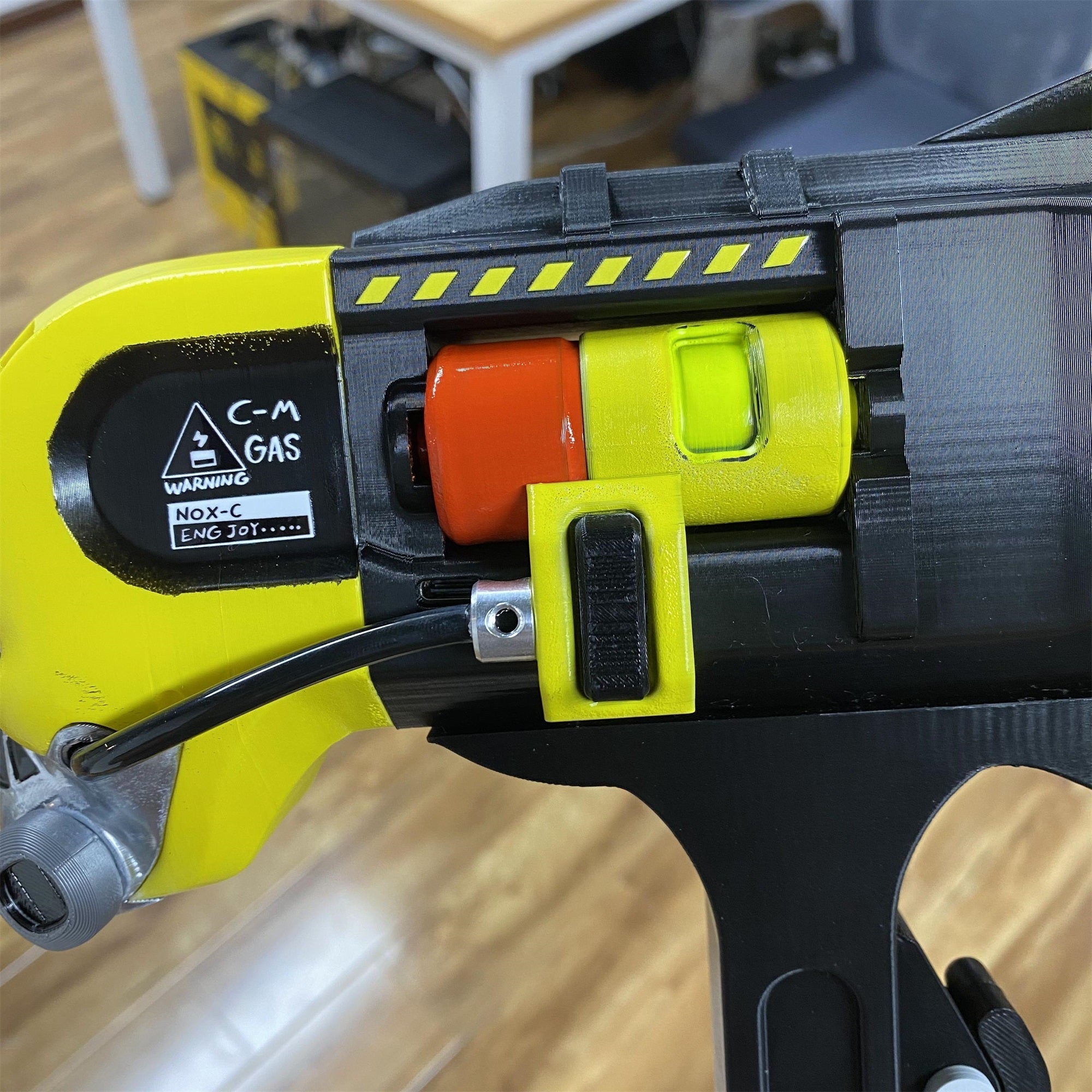 3D Printed Caustic Heirloom Death Hammer Replica Cosplay Prop