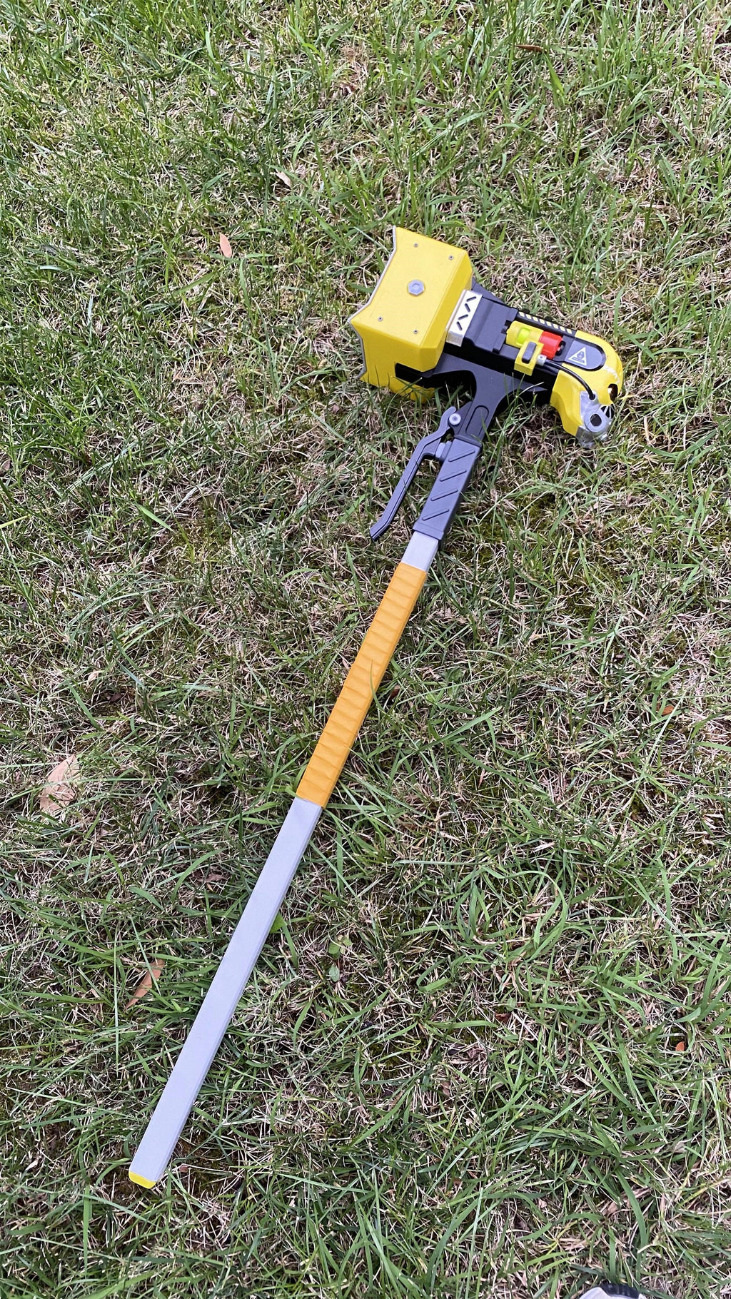 3D Printed Caustic Heirloom Death Hammer Replica Cosplay Prop