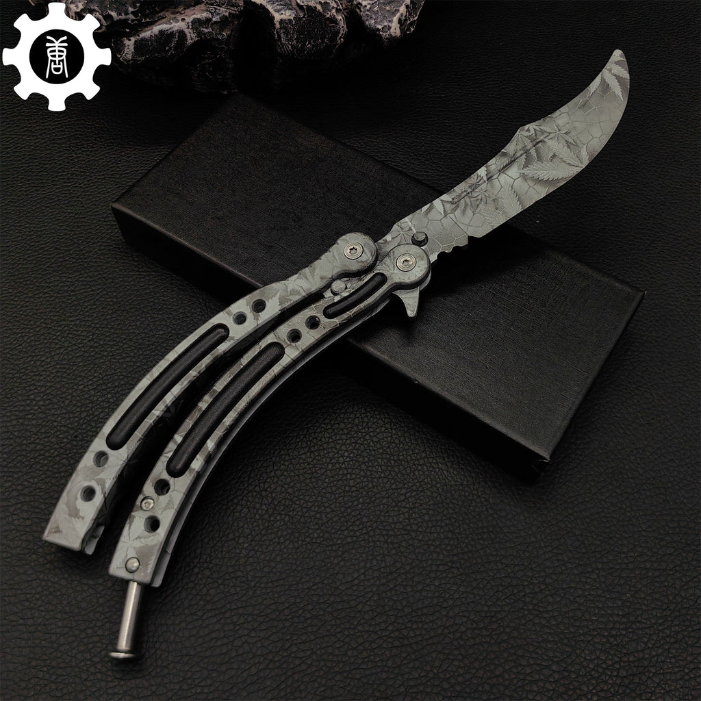 Game Butterfly Knife Maple Leaf Balisong