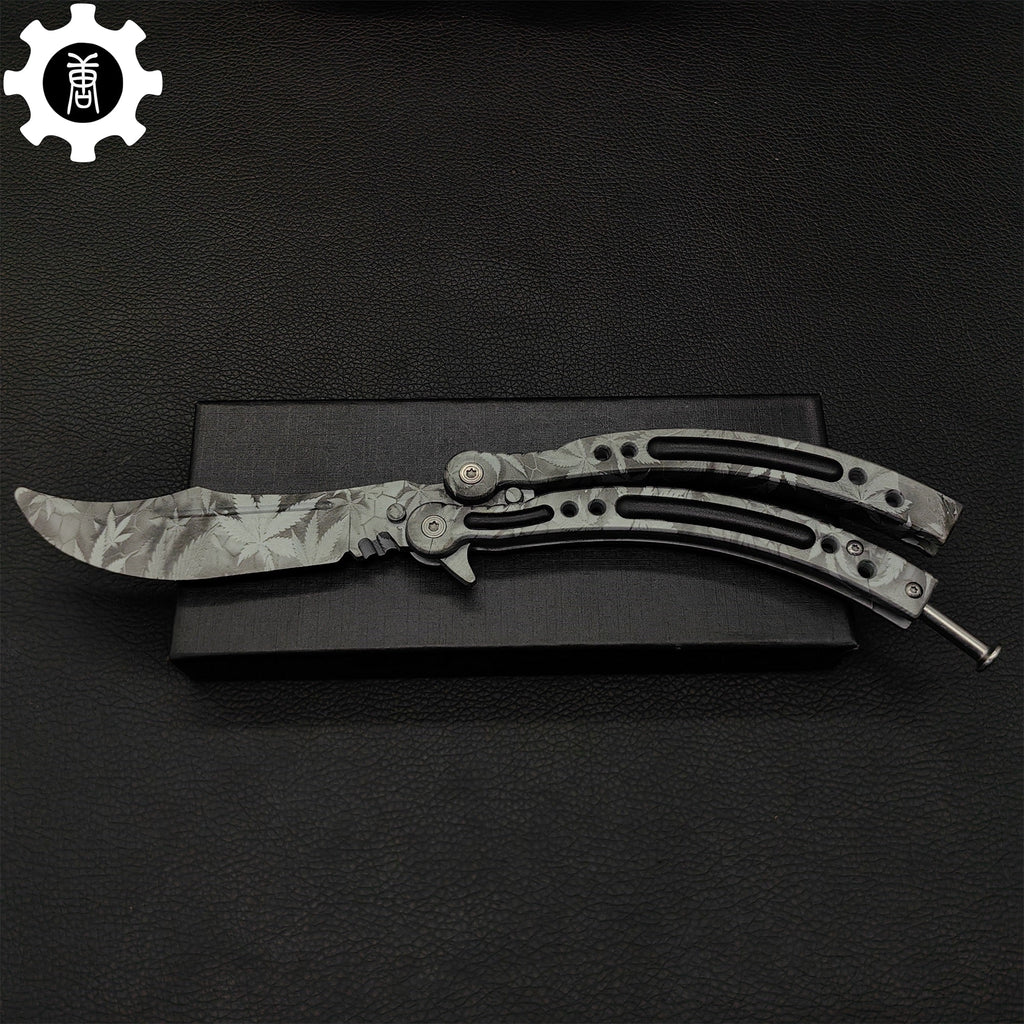 Game Butterfly Knife Maple Leaf Balisong
