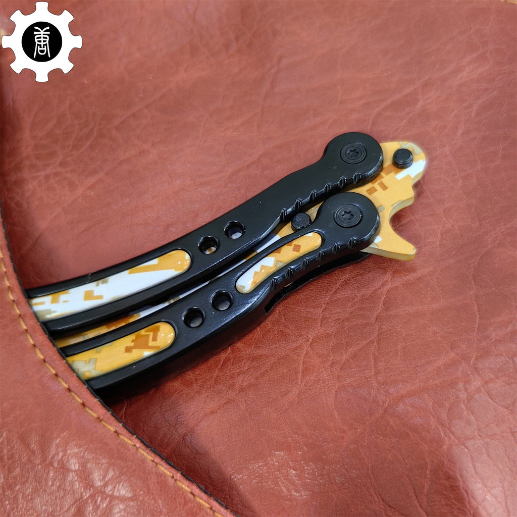 Game Butterfly Knife Desert Camouflage Pattern Metal Balisong
