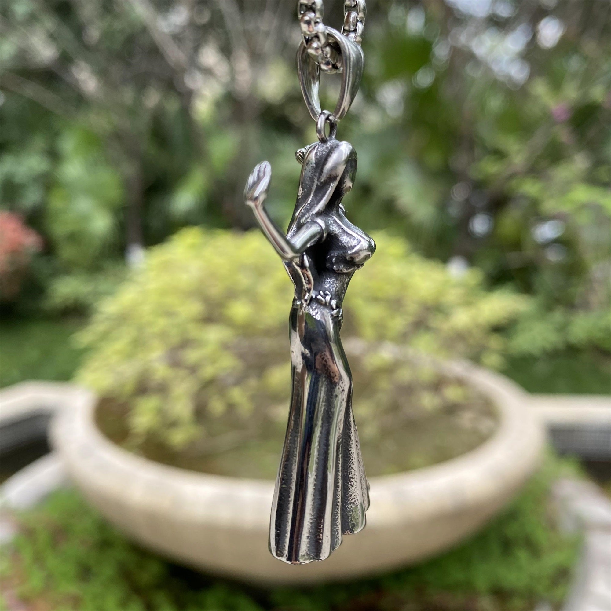 Delta Force Dancing Girl Charm Gamer's Lucky Amulet