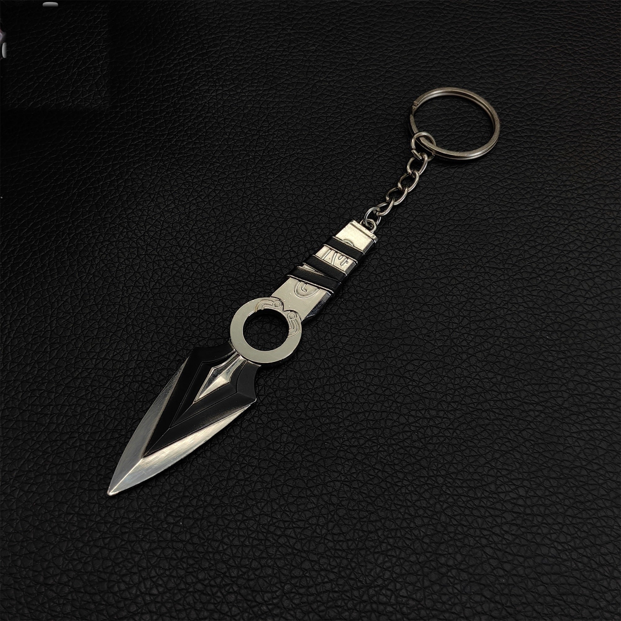Mini Jett Kunai Metal Keychain