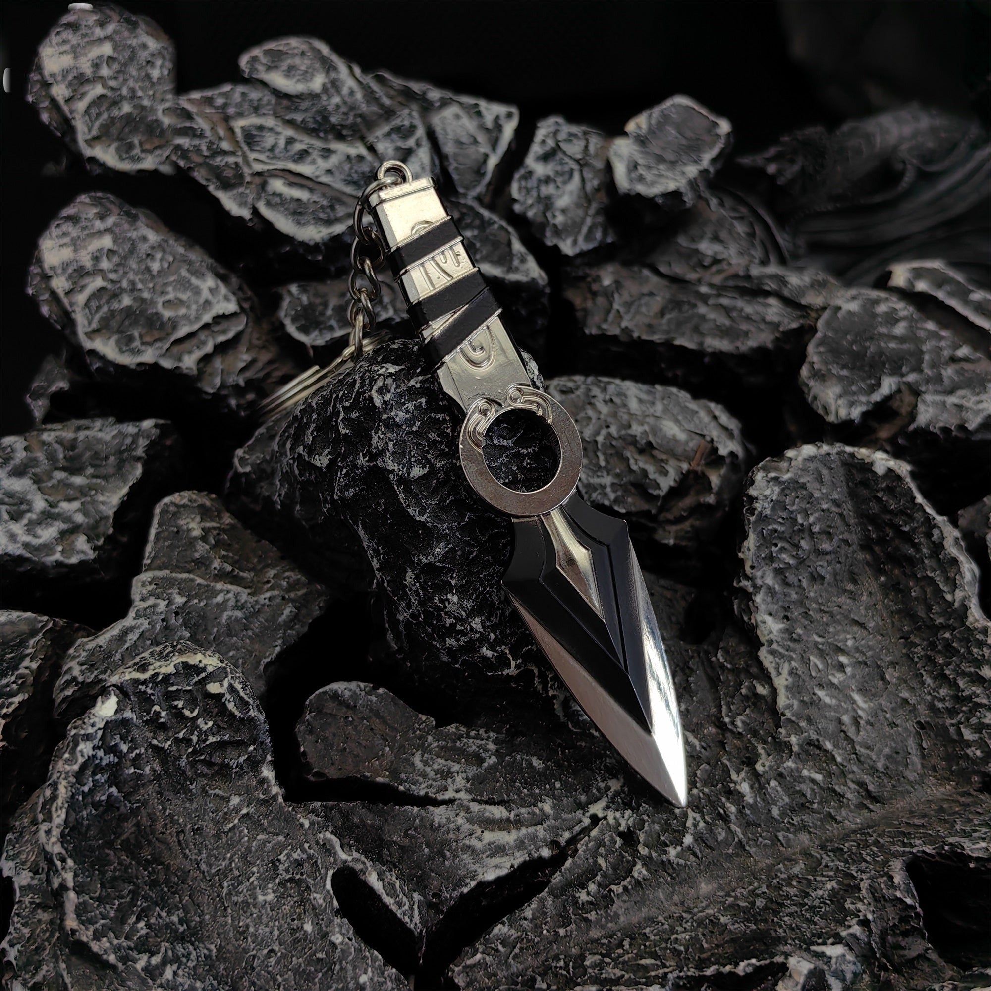 Mini Jett Kunai Metal Keychain
