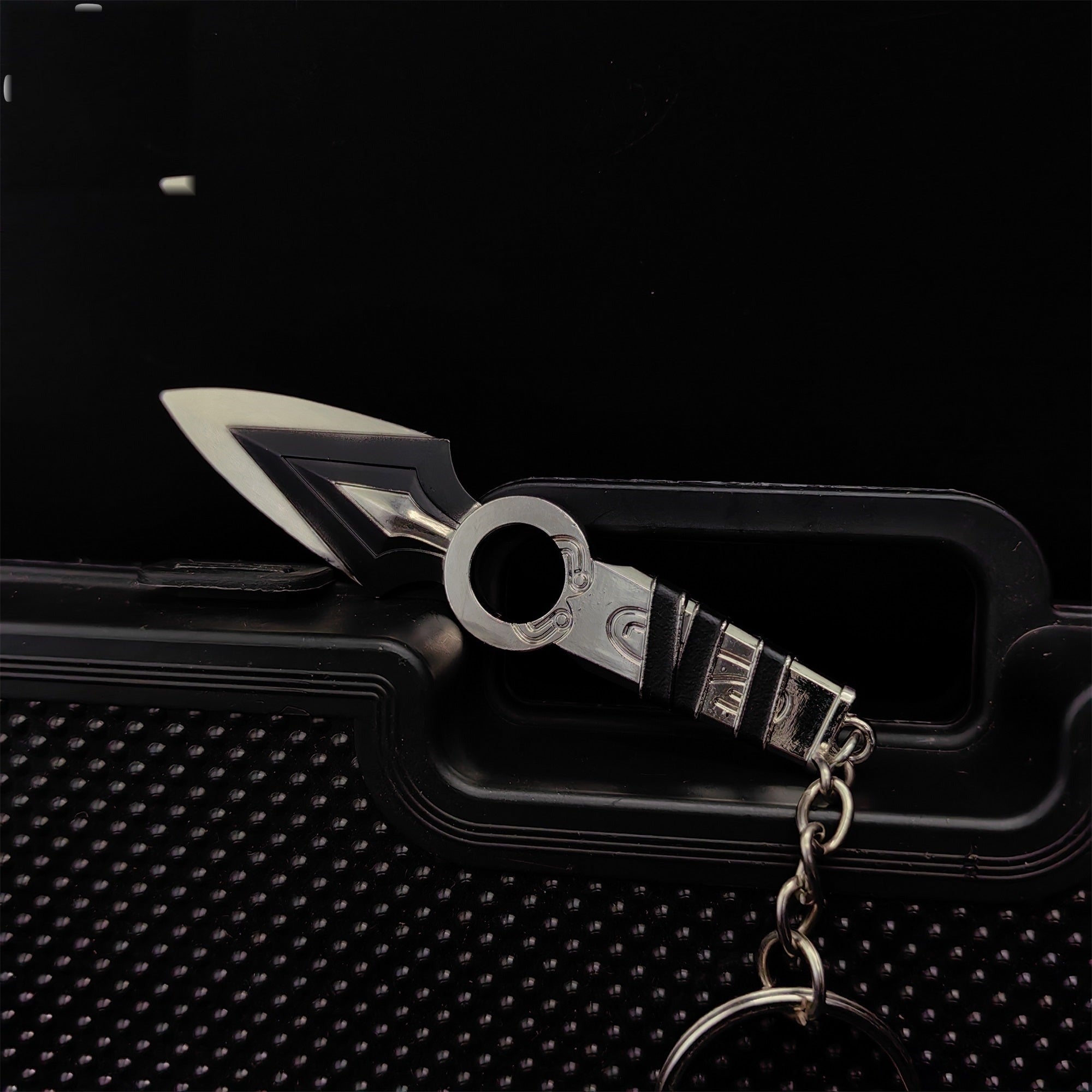 Mini Jett Kunai Metal Keychain