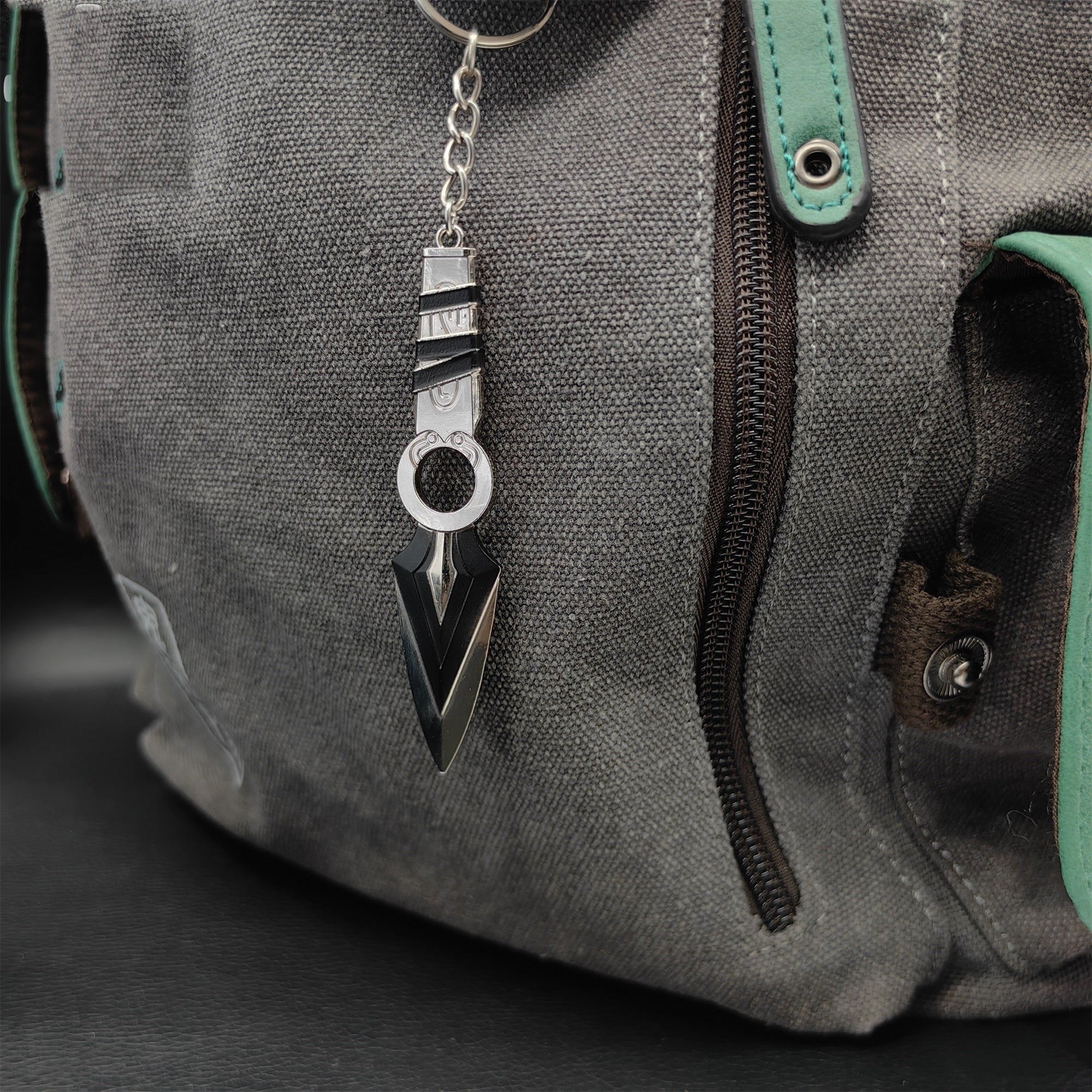 Mini Jett Kunai Metal Keychain