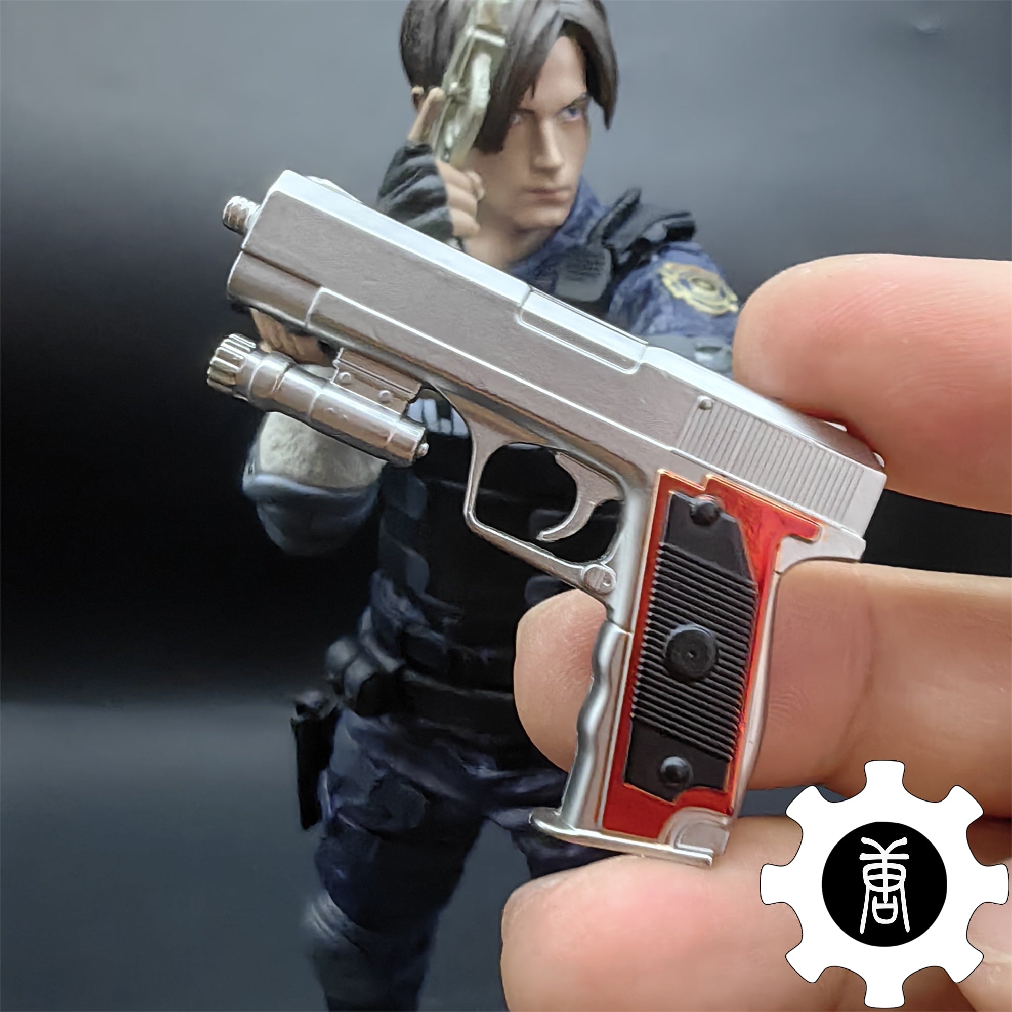 Re4 Weapon Case Leon S Kennedy Metal Mini Weapon Suitcase 11 in 1