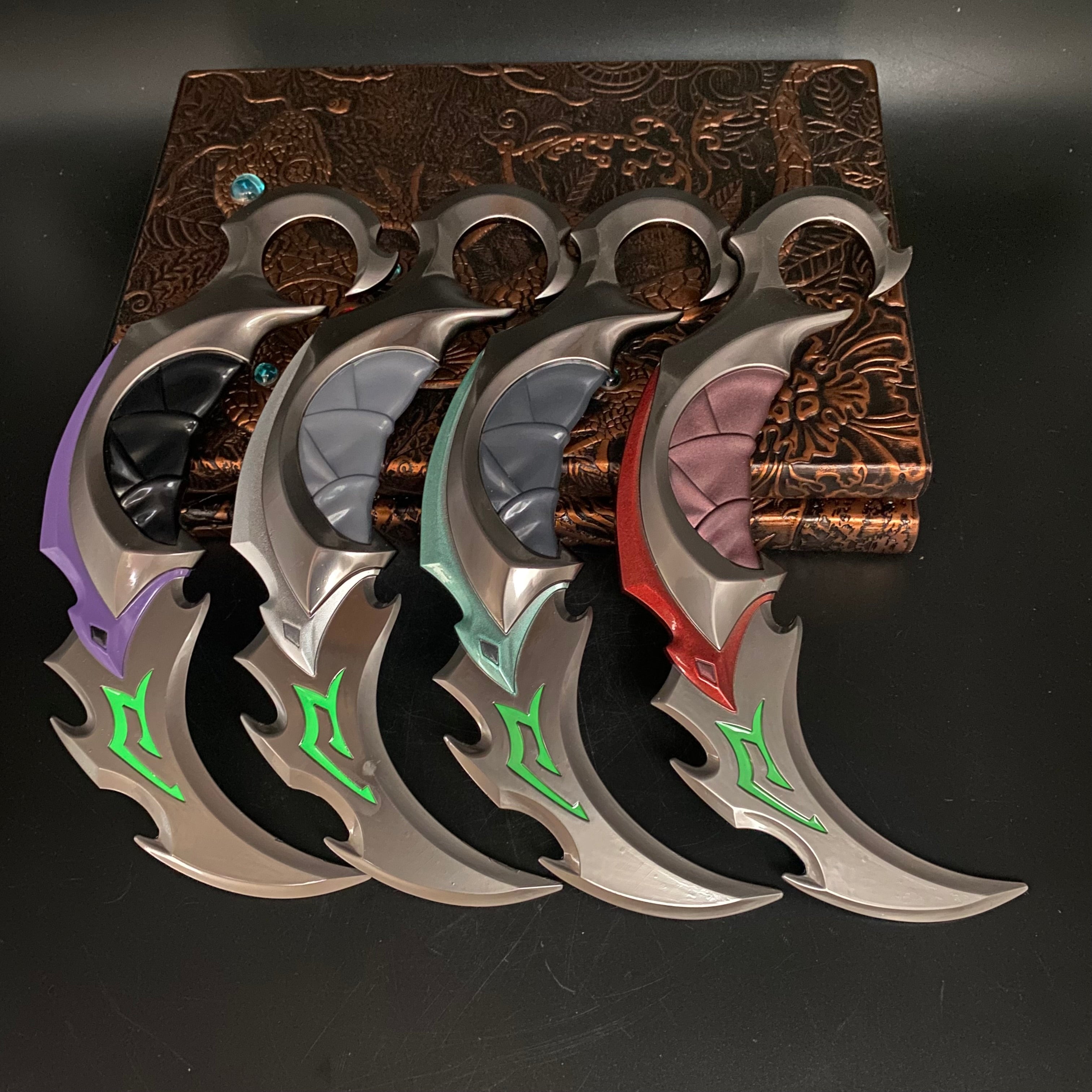 Réplique Métal Karambit Reaver – Lame Émoussée Luminescente (Valorant)