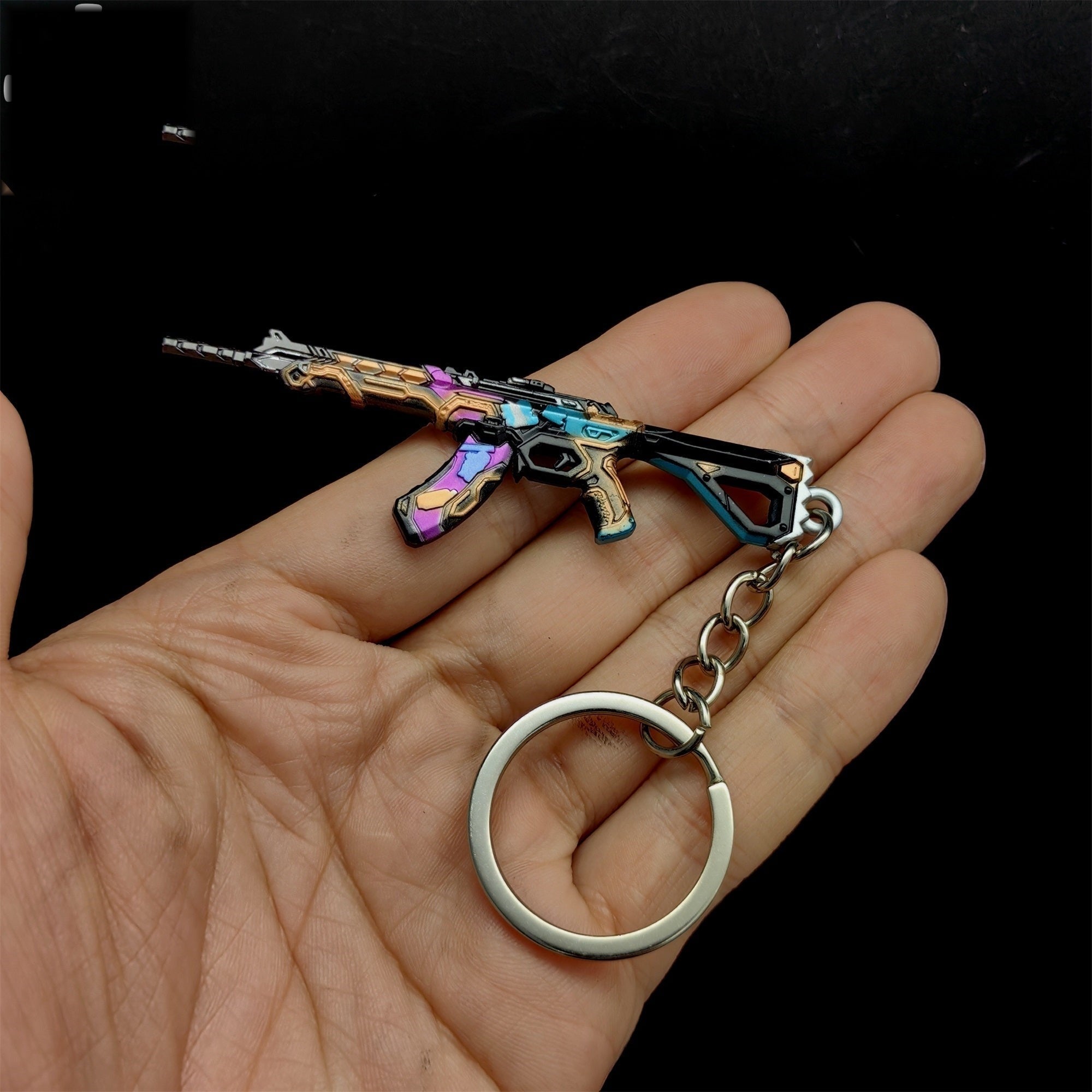 Mini Glitchpop Vandal Gun Metal Keychain