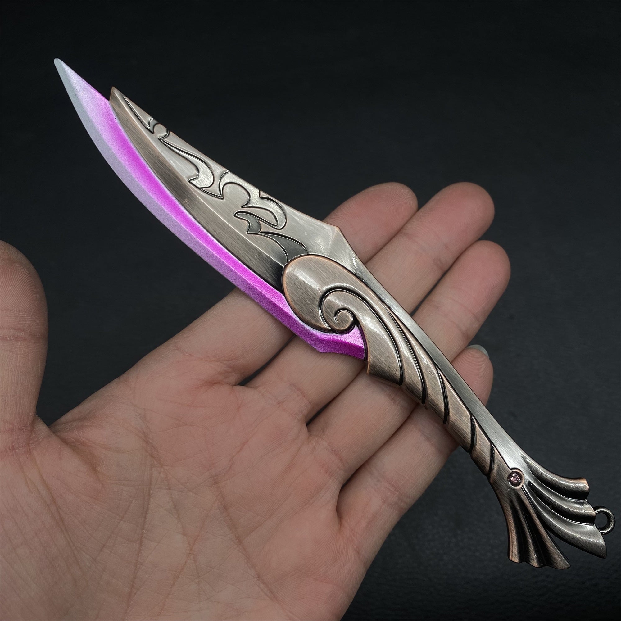 Mini Répliques Métal Couteaux Valorant – Collection Fan Art