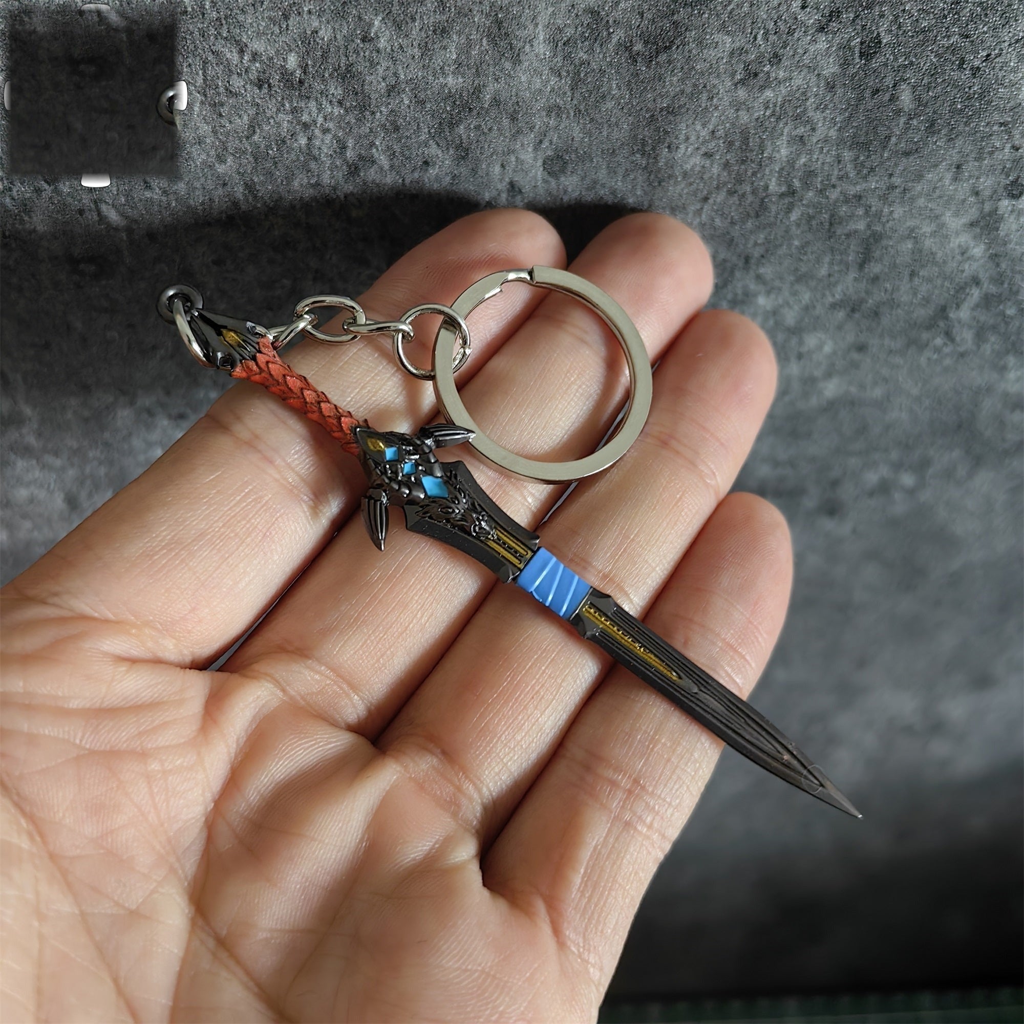 WOW Metal Mini Weapons Keychain Pendant 6 In 1 Pack
